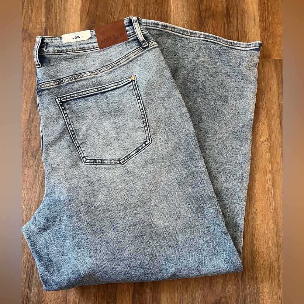 NWT Judy Blue High Rise Wilhelmina Jeans Vintage Wash size 20W